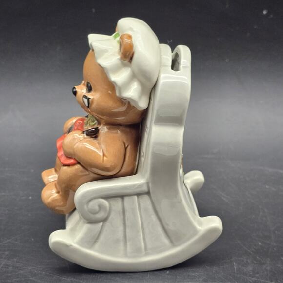 Norcrest Retirement Fund Bear Piggy Bank Vintage Ceramic Female Grandmother - Picture 7 of 8